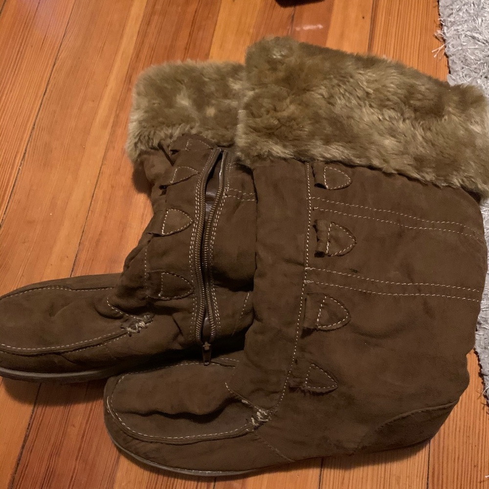 Women’s boots